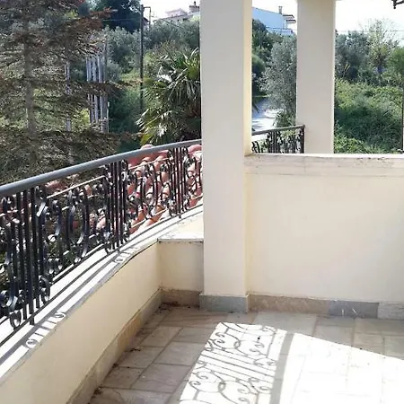 Magnolia Tree House Agia Paraskevi (Kassandra)