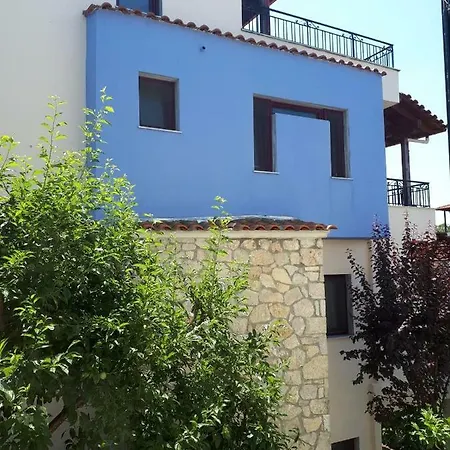 Magnolia Tree House Semesterbostad Agia Paraskevi (Kassandra)